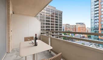 4801 FAIRMONT Ave 712, Bethesda, MD 20814