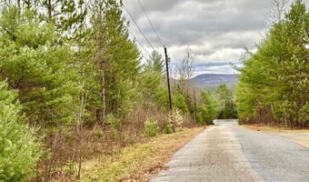 61 Thorn Hill Rd, Bethlehem, NH 03574