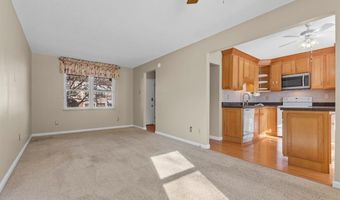 13338 Hiddendale Ln, Ballwin, MO 63021