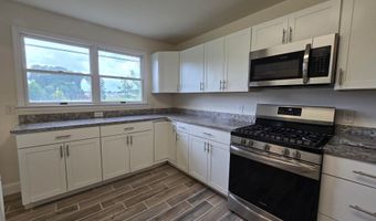 490 W DUCK CREEK Rd, Clayton, DE 19938