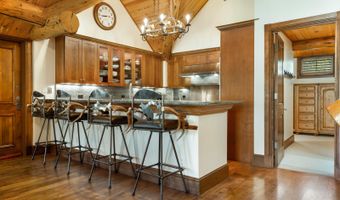 62 Highlands Ln R-406, Beaver Creek, CO 81620