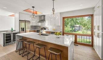 3201 CUNNINGHAM Dr, Alexandria, VA 22309