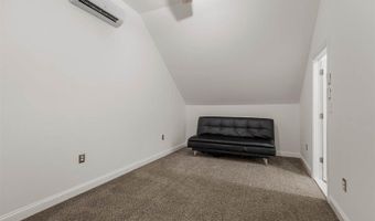 379 Shallowford Dr, Boiling Springs, SC 29316