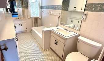 116 5TH Ave, Antigo, WI 54409