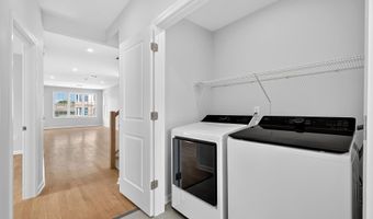 204 KENNEDY Blvd 2, Bayonne, NJ 07002