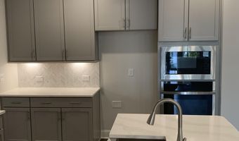 1607 Starlit Sky Ln, Cary, NC 27519