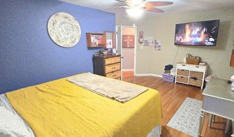306 Huckeba Dr, Apalachicola, FL 32320