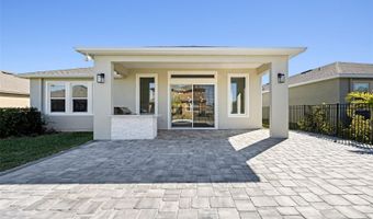 6232 SEA AIR Dr, Apollo Beach, FL 33572