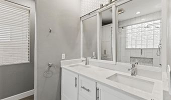 2660 E Hulet Dr, Chandler, AZ 85225