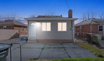 7210 Buckingham Ave, Allen Park, MI 48101