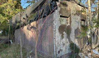 228 5 E Center St, Alma, MI 48801