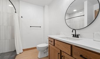N9263 LAURA Street, Appleton, WI 54915