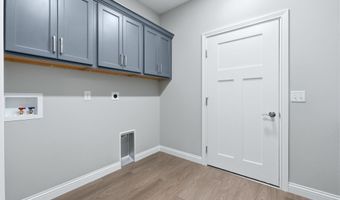 2025 Approach Dr, Auburn, IN 46706