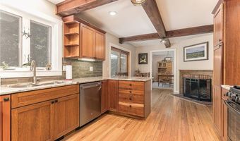 25 Keith Dr, Hopkinton, RI 02832