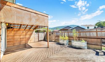 6781 F St, Springfield, OR 97478