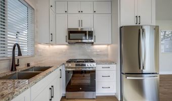 622 W Julianna B, Anaheim, CA 92801