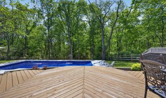 8105 Wycliffe Dr, Anderson Twp., OH 45244