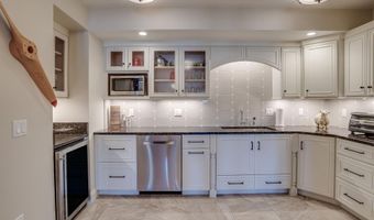11 Clark Island Rd, Amherst, NH 03031