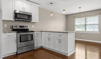 11127 E Brainerd Rd, Apison, TN 37302