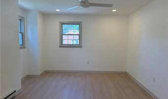 2548 28th St SW, Allentown, PA 18103
