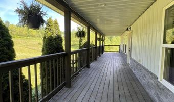 42491 Quail Hollow Ct, Albany, OH 45710