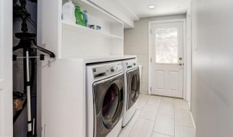 6408 TISDALE Ter, Bethesda, MD 20817