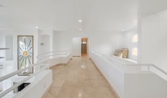 756 Mokulua Dr, Kailua, HI 96734