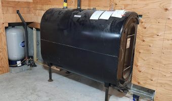 183 Skyline Rd, Bangor, ME 04401