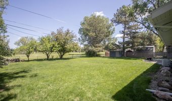 111 Valley Dr, Casper, WY 82604