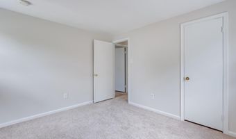 8702 PAPPAS Way, Annandale, VA 22003