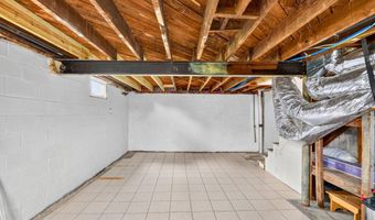 2218 FARRINGTON Ave, Alexandria, VA 22303