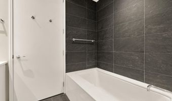 1177 22ND St NW 3K, Washington, DC 20037