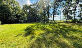 330 Root Rd, Barre, MA 01005