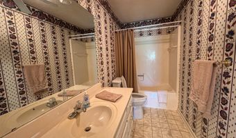 507 Meadowlane Dr, Aberdeen, MS 39730