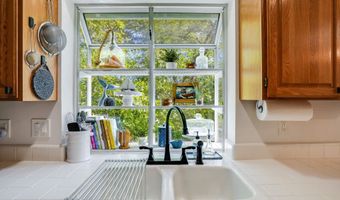 283 S DOLPHIN St, Rockaway Beach, OR 97136
