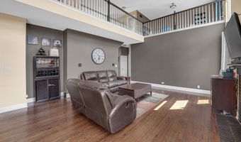 2316 Loop Rd, Algonquin, IL 60102