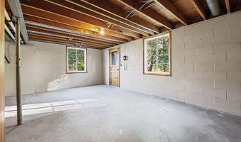 10666 Wilma Ave NE, Alliance, OH 44601