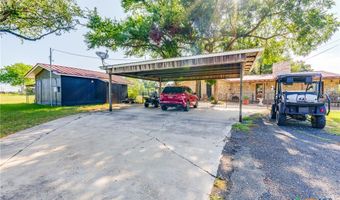 10745 Rosemar Ln, Adkins, TX 78101