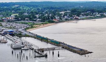 6 Harbor View Dr, Atlantic Highlands, NJ 07716
