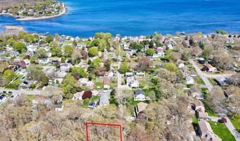 Platt Street, Bristol, RI 02809