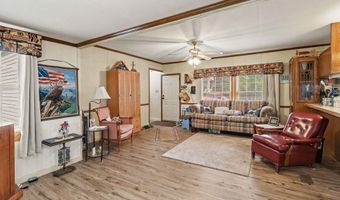 17039 3rd St, Arcadia, MI 49613