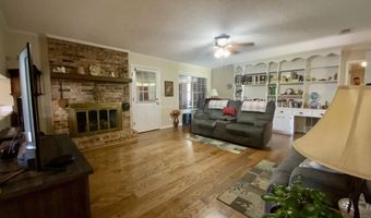 1210 Mixon Ave, Bay Minette, AL 36507