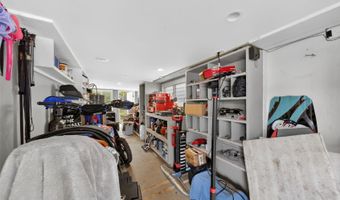 1342 Nanialii St, Kailua, HI 96734