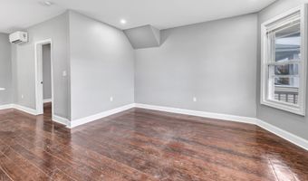 877 Madison Ave 1st Fl., Bridgeport, CT 06606