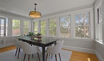 56 Somerset St, East Greenwich, RI 02818