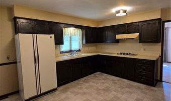 2213 Millwood Dr, Atchison, KS 66002