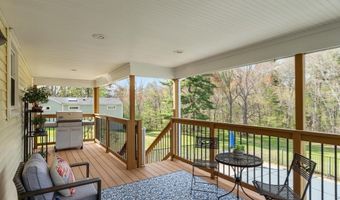 13 Groton Shirley Rd, Ayer, MA 01432