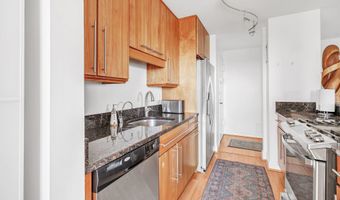 2625 Park Ave Phd, Bridgeport, CT 06604
