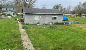 111 N Poplar St, Amboy, IN 46911