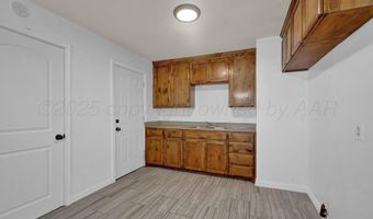 1424 GARDENIA St, Amarillo, TX 79107